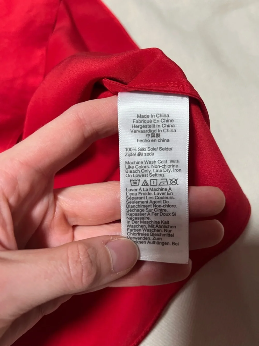NWOT 100% Silk J. Crew Carrie V-neck Camisole Tank Top Red Going Out Medium - Picture 4 of 10